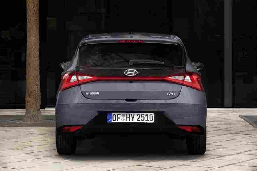 HYUNDAI i20 6744 70 Car A4 Photo Print