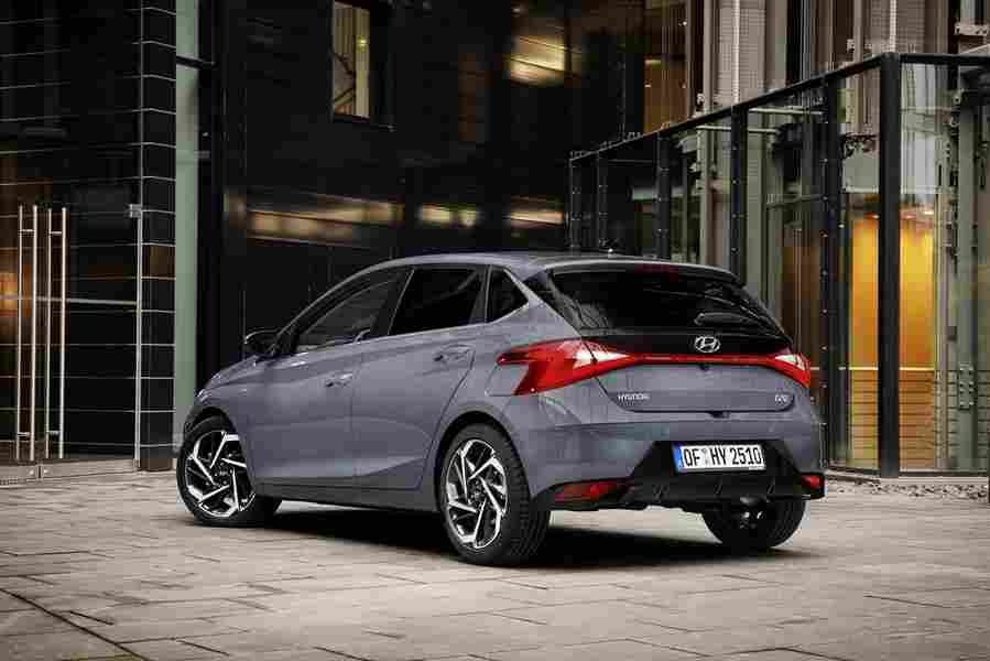 HYUNDAI i20 6744 73 Car A4 Photo Print
