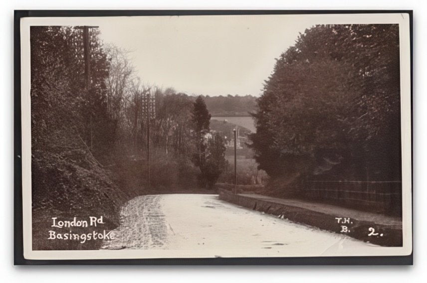 Hampshire Basingstoke London Road View Down Hill Telegraph Poles Vintage A4 Photo Print