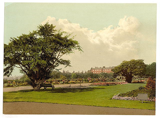 Hampton Court Palace London and suburbs Vintage A4 Photo Print