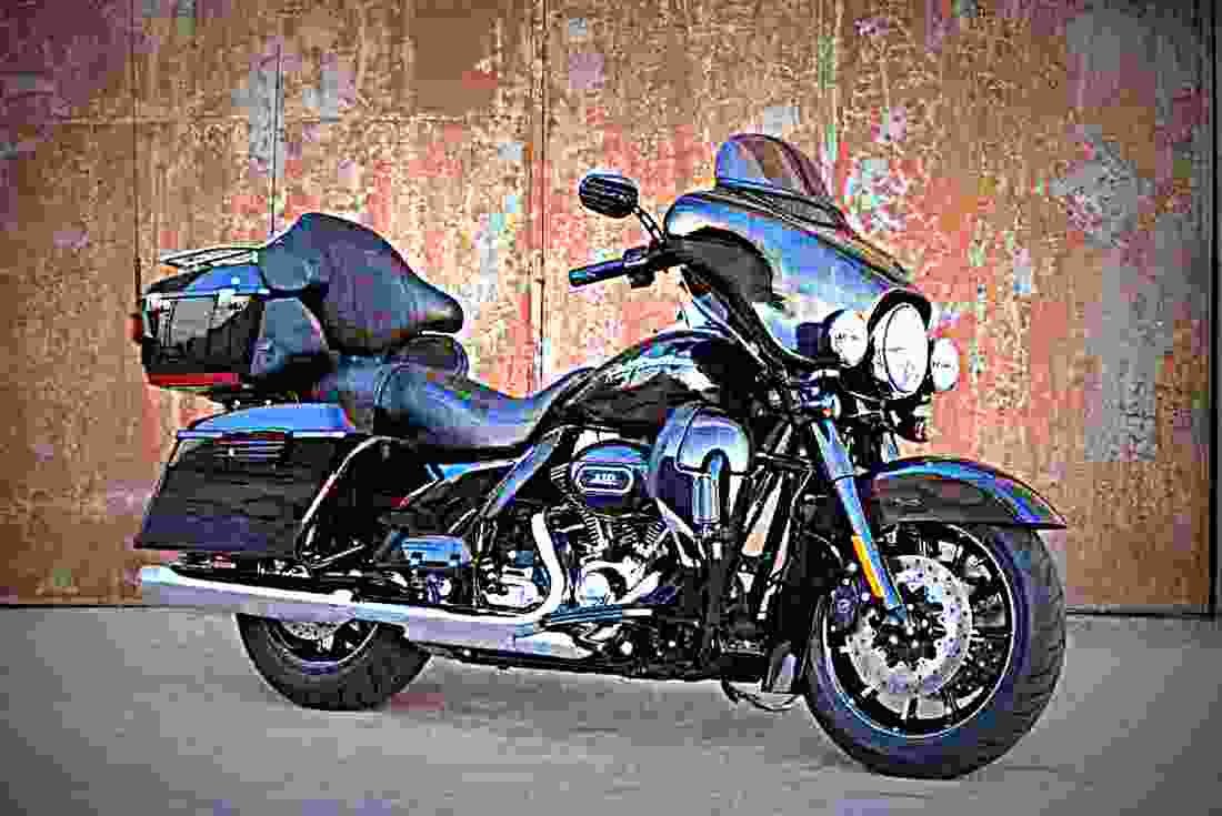 Harley Davidson CVO Limited 1800cc 2 motorbike A4 Photo Print