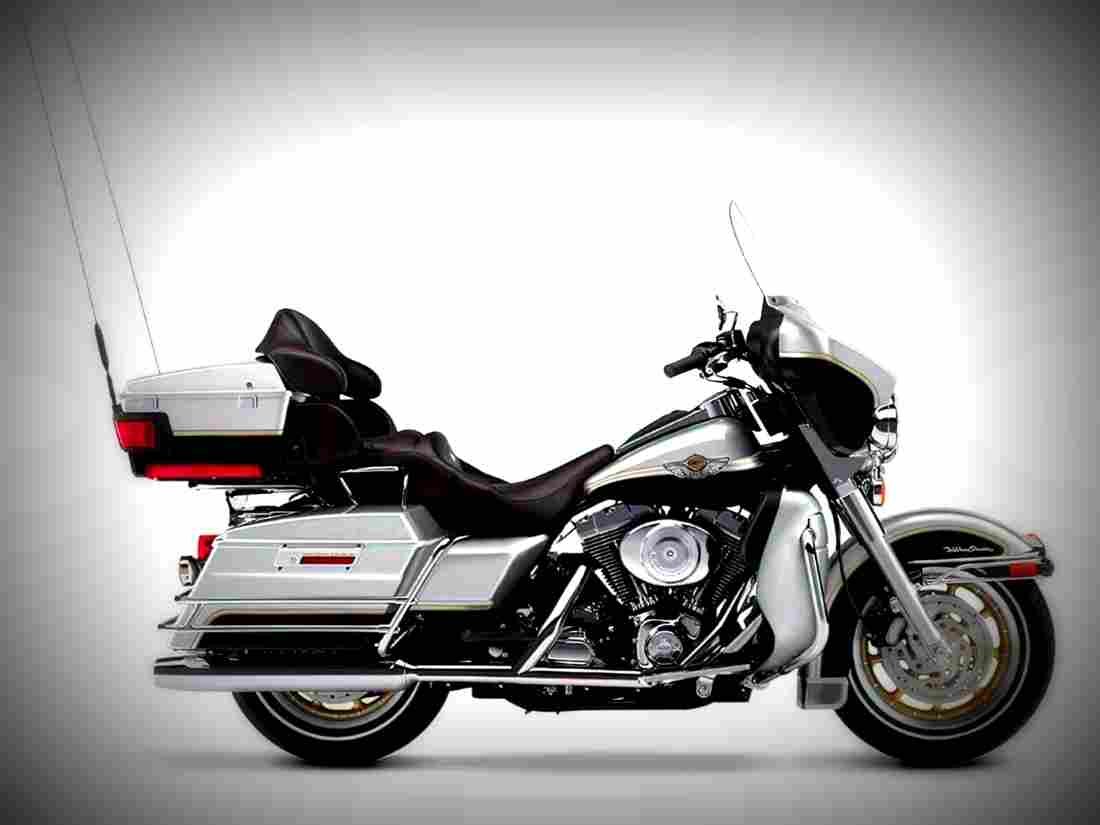 Harley Davidson FLHTC Electra Glide Classic 2002 2 motorbike A4 Photo Print