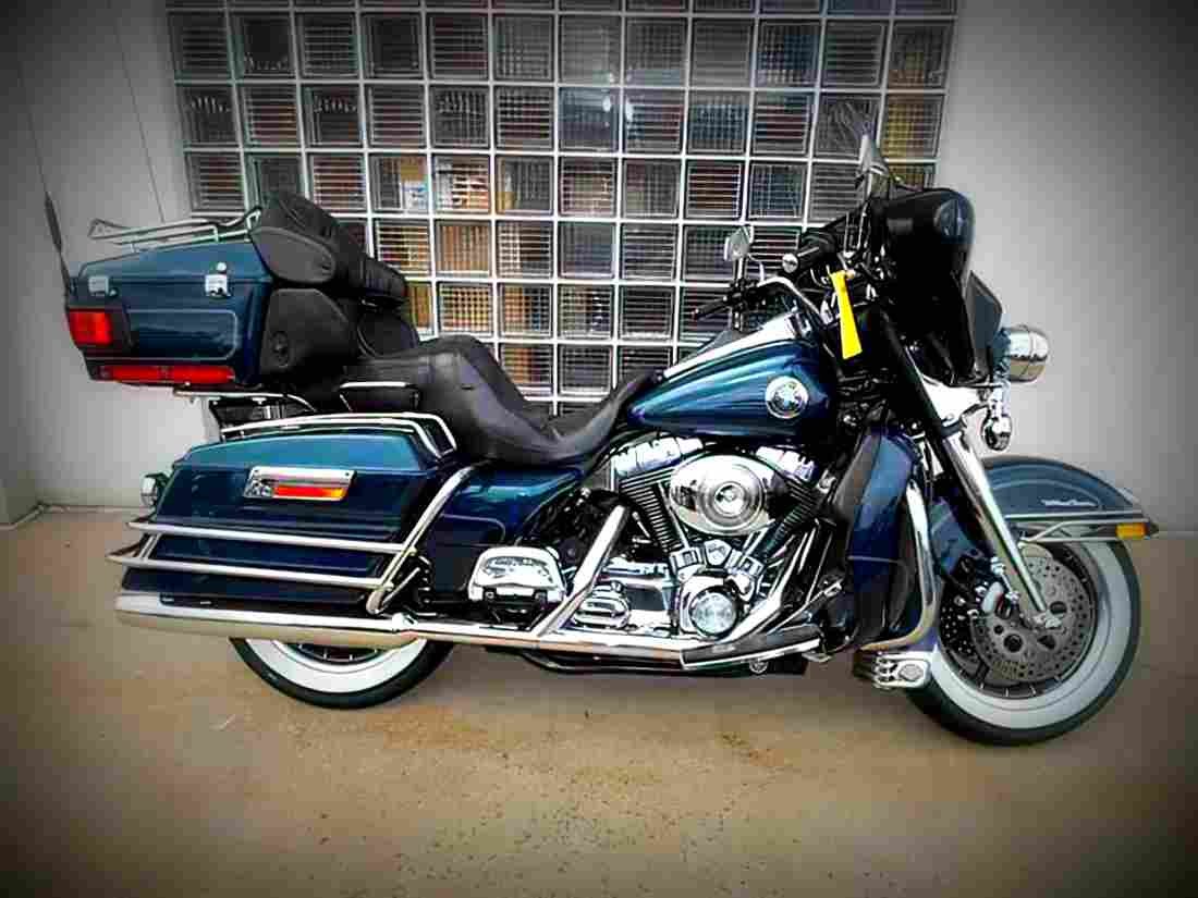 Harley Davidson FLHTCUI Ultra Classic Electra Glide 2002 6 motorbike A4 Photo Print