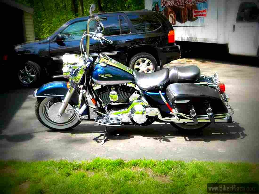 Harley Davidson Road King Classic 2001 1 motorbike A4 Photo Print