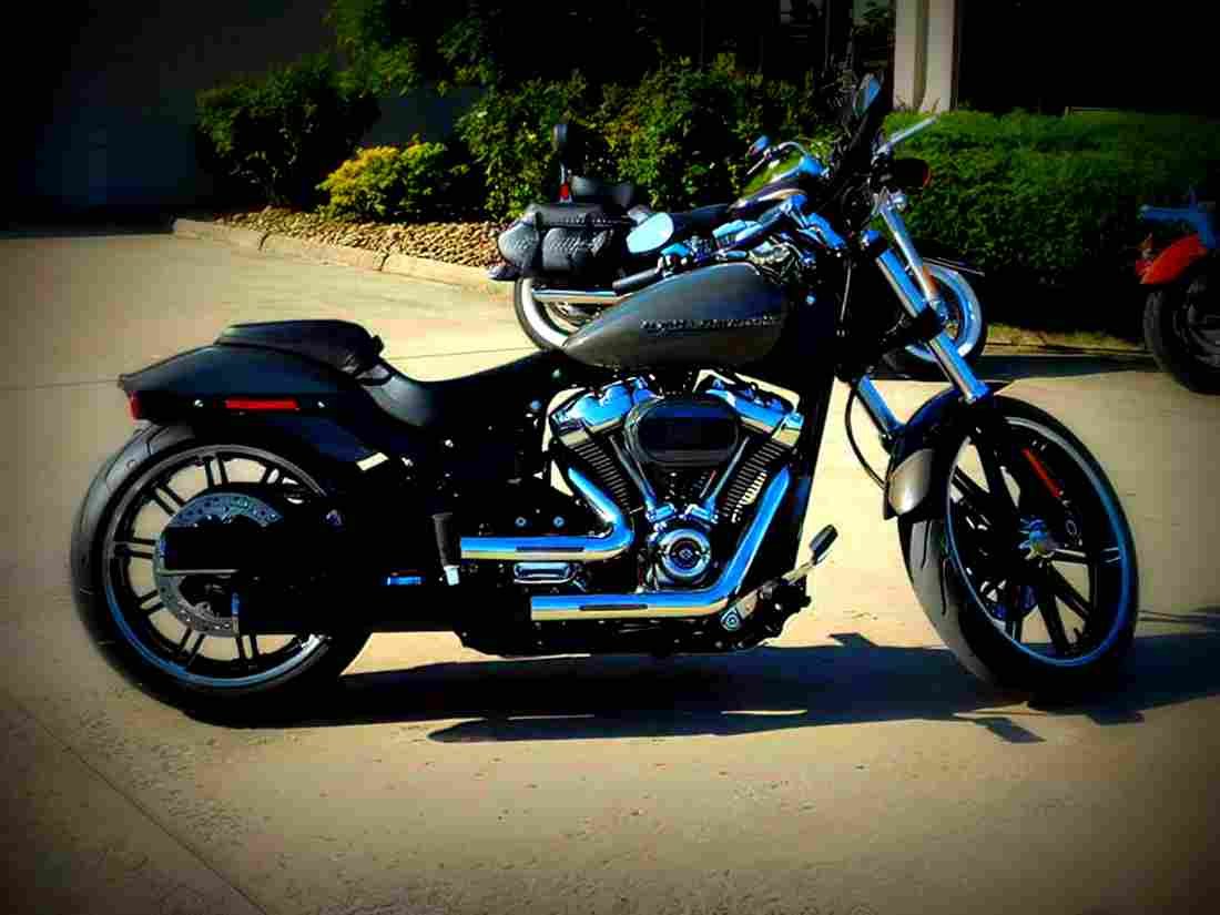 Harley Davidson Softail Breakout 114 2019 2 motorbike A4 Photo Print