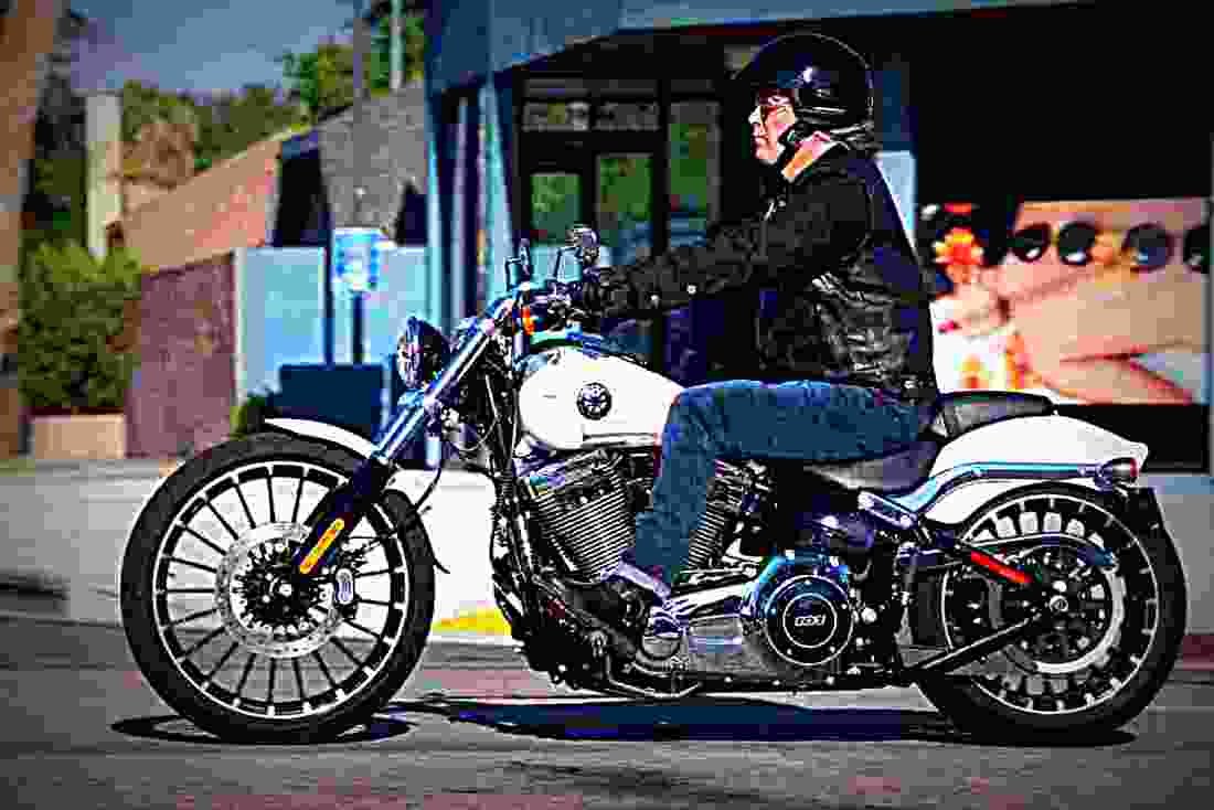 Harley Davidson Softail Breakout 2017 4 motorbike A4 Photo Print