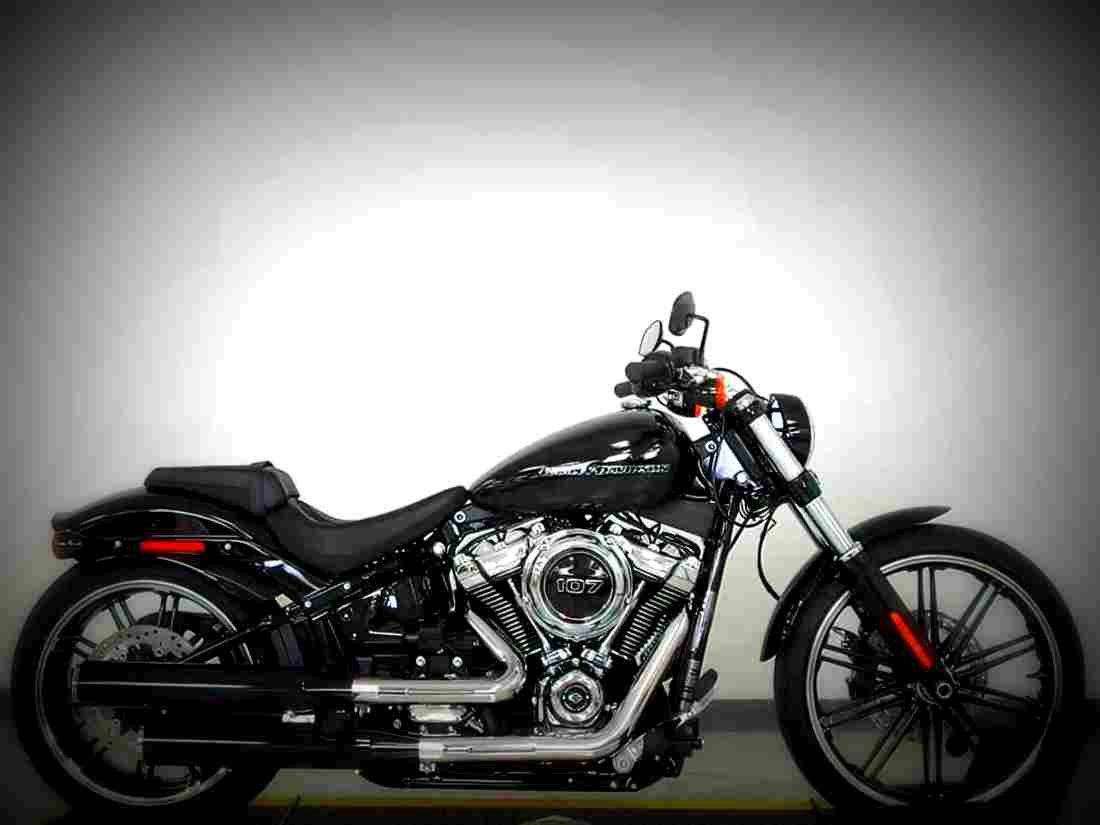 Harley Davidson Softail Breakout 2018 1 motorbike A4 Photo Print