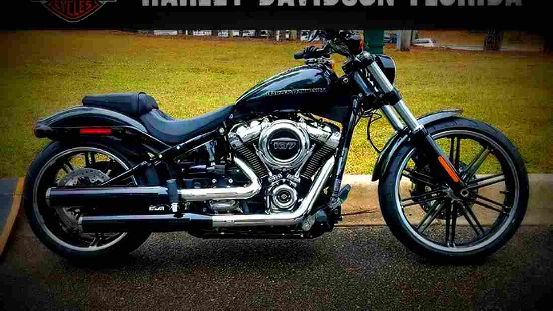 Harley Davidson Softail Breakout 2018 2 motorbike A4 Photo Print