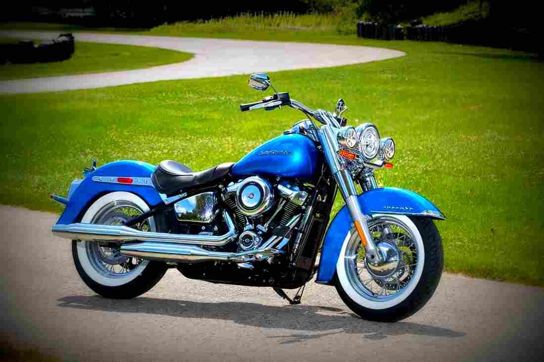 Harley Davidson Softail Deluxe 2018 1 motorbike A4 Photo Print