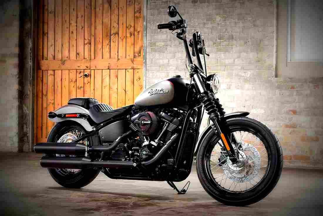 Harley Davidson Softail Street Bob 2018 2 motorbike A4 Photo Print