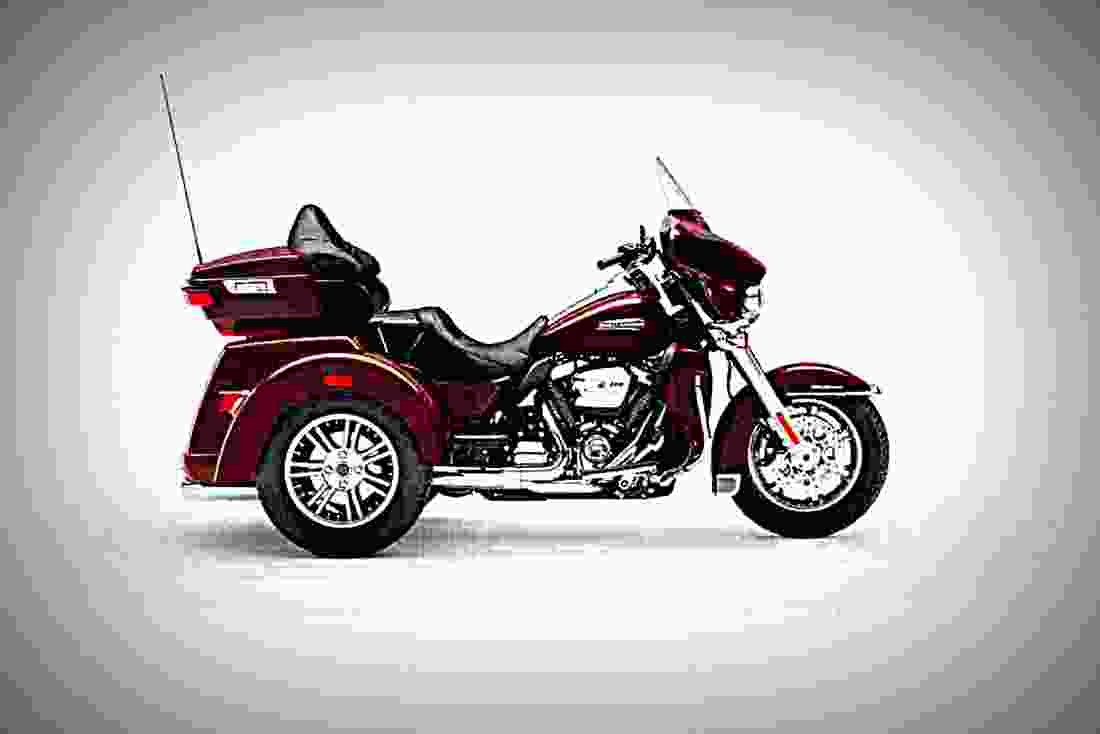 Harley Davidson Tri Glide Ultra 2019 1 motorbike A4 Photo Print