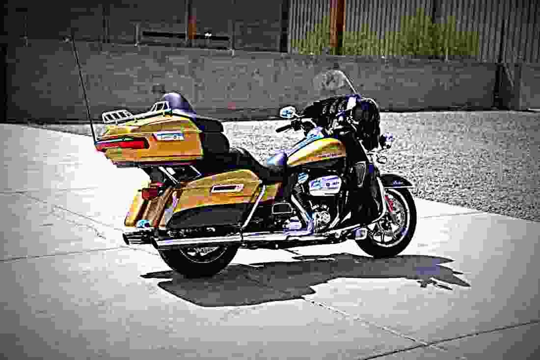 Harley Davidson Ultra Limited 2017 1 motorbike A4 Photo Print