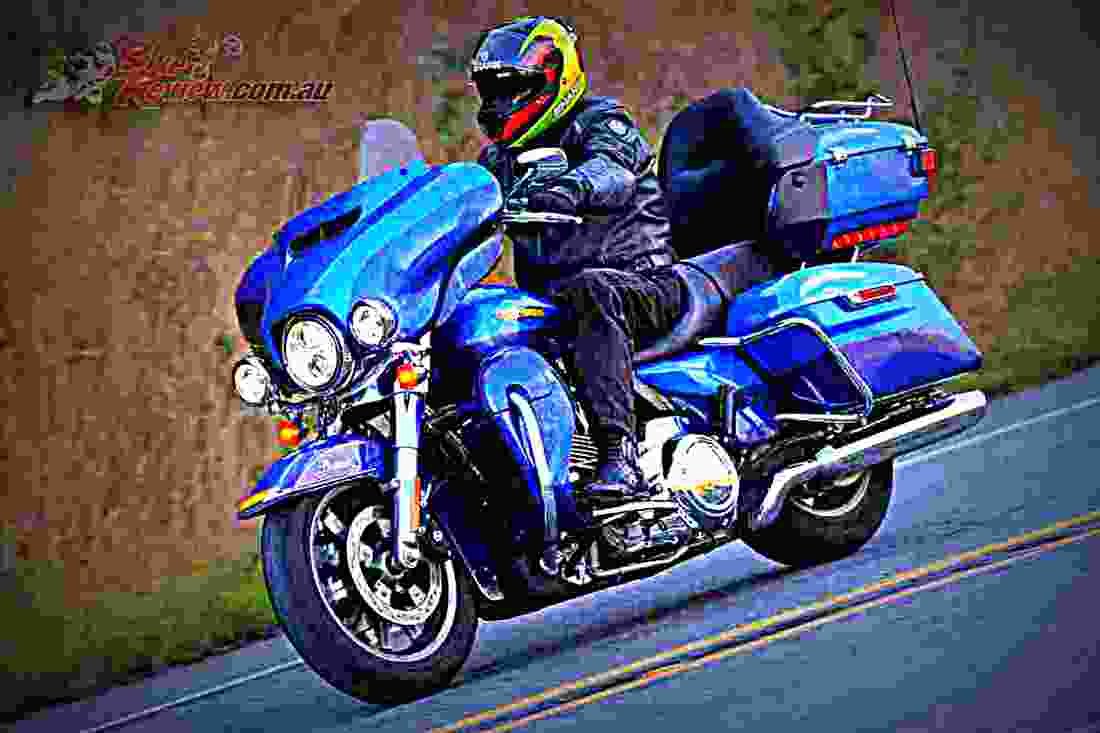 Harley Davidson Ultra Limited 2017 2 motorbike A4 Photo Print
