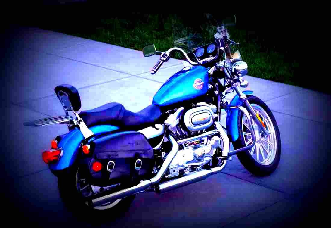 Harley Davidson XLH 883 Hugger 1999 1 motorbike A4 Photo Print