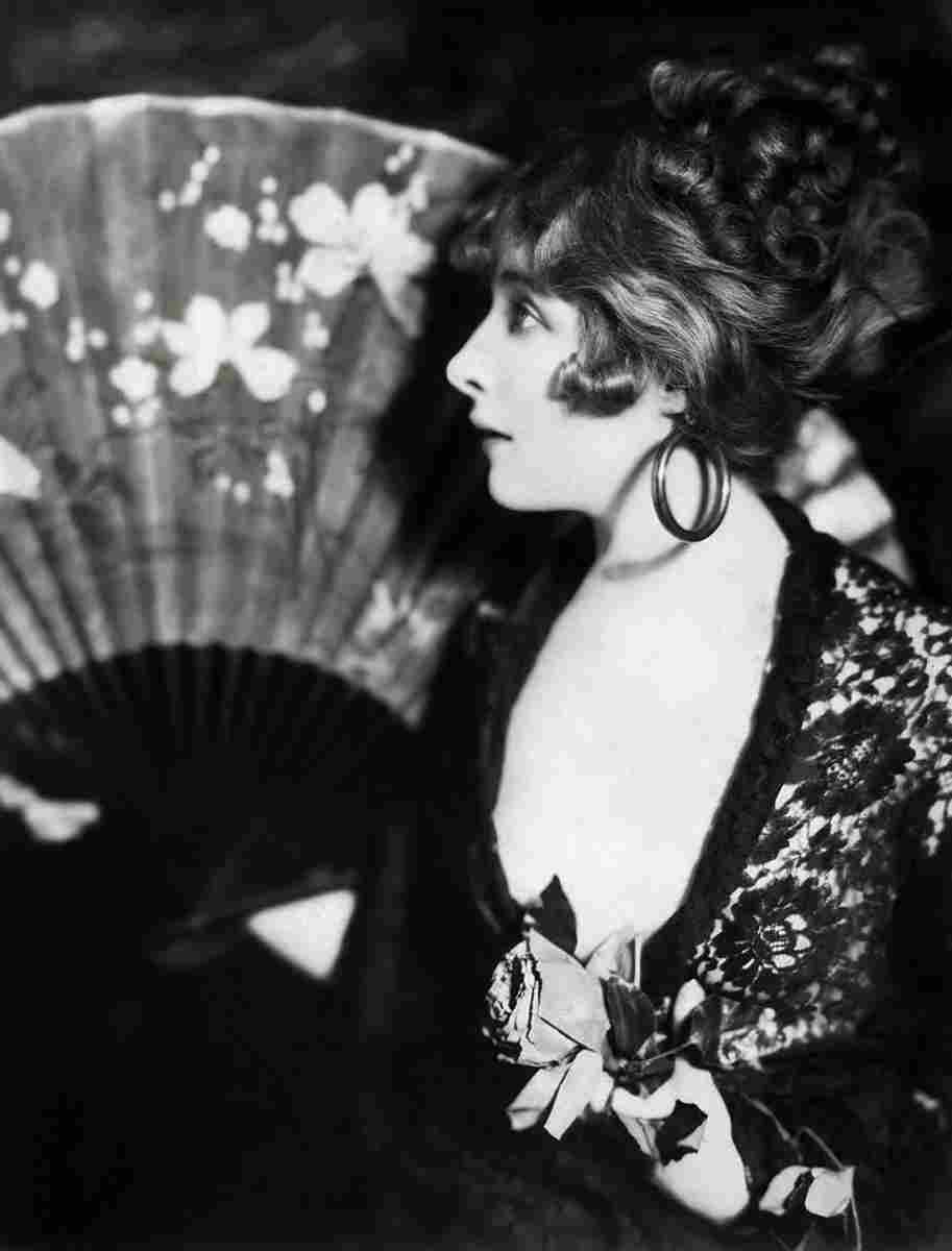 Harris Mildred 2 film star poster A4 Photo Print