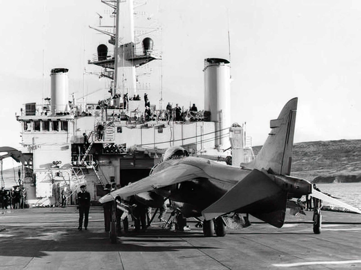 Hawker Siddeley Harrier 6 A4 Photo Print