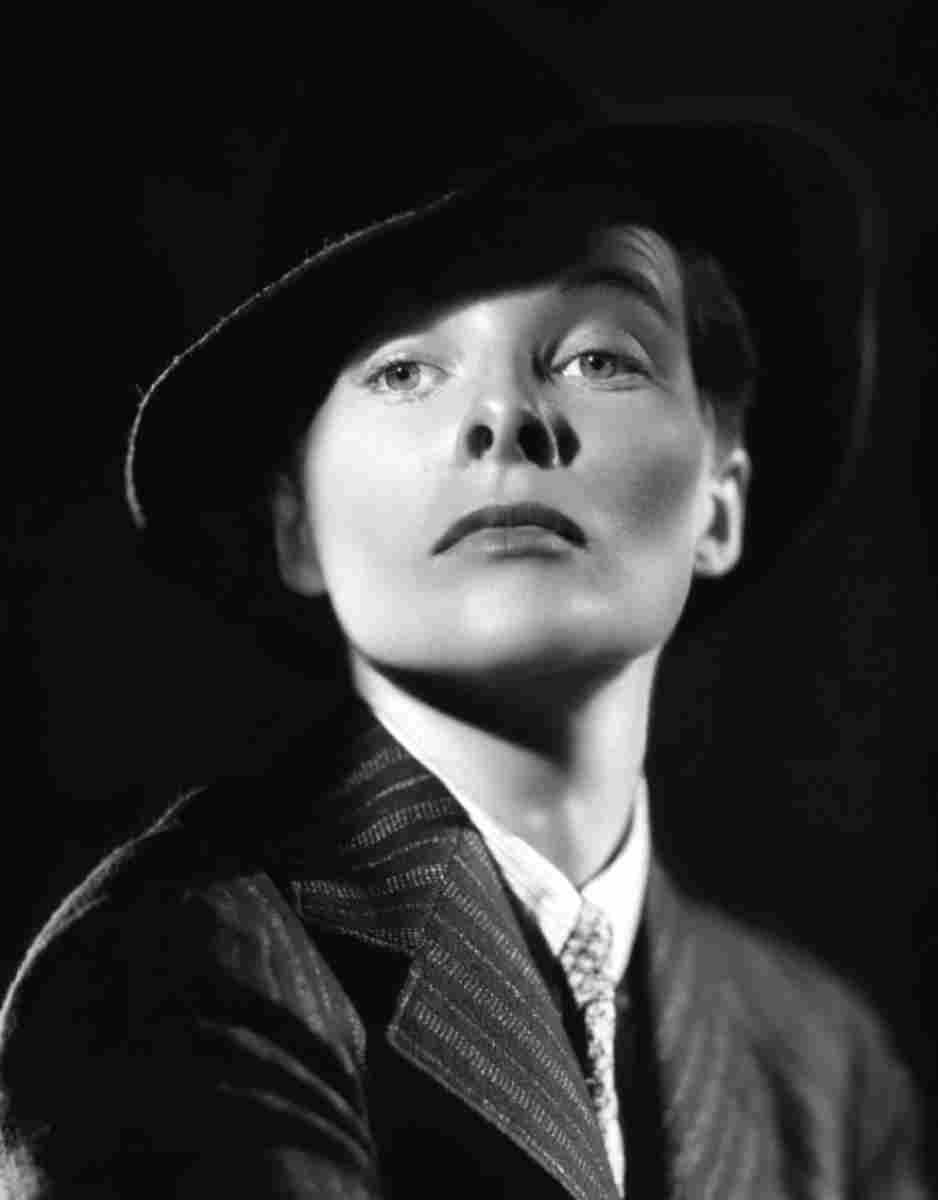 Hepburn Katharine Sylvia Scarlett 08 film star poster A4 Photo Print