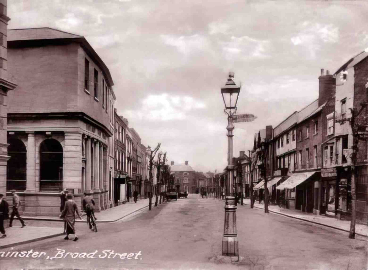 Herefordshire Leominster Broad Street in 1913 Vintage A4 Photo Print