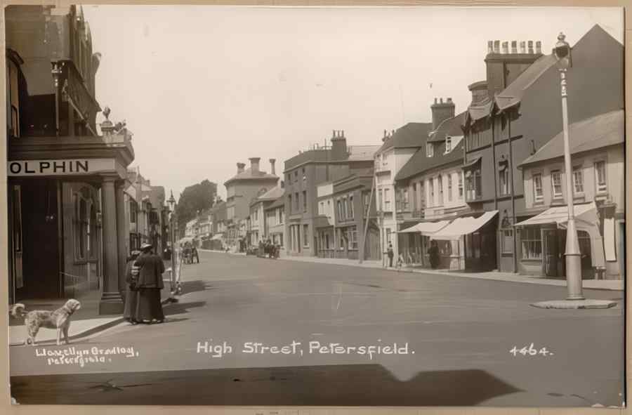 High Street Road Uk 11698 Vintage A4 Photo Print
