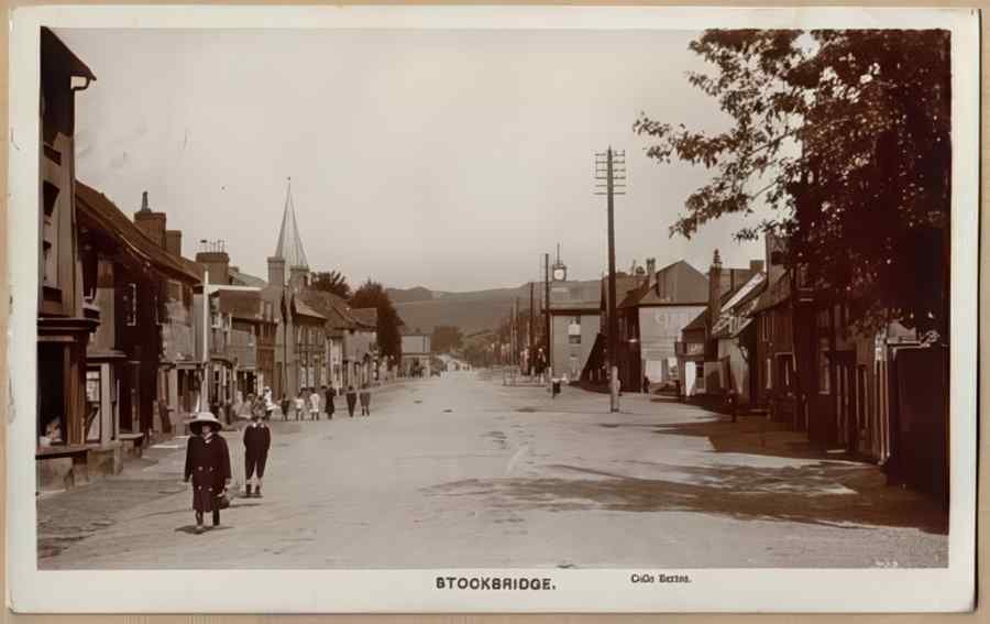 High Street Road Uk 11713 Vintage A4 Photo Print