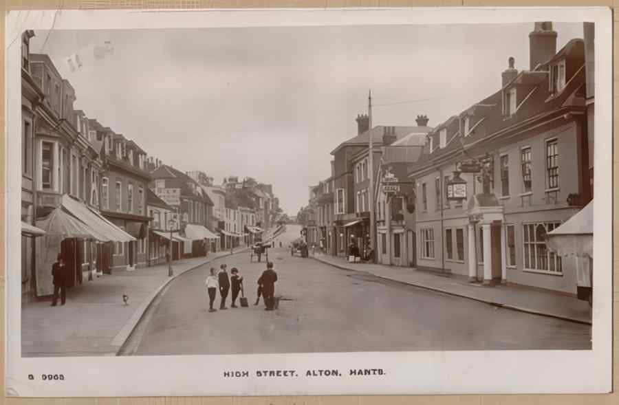 High Street Road Uk 11719 Vintage A4 Photo Print
