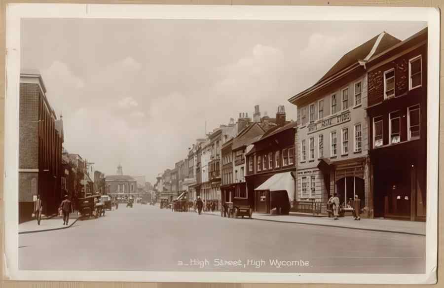 High Street Road Uk 14488 Vintage A4 Photo Print