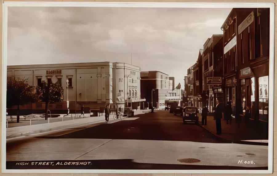 High Street Road Uk 14966 Vintage A4 Photo Print