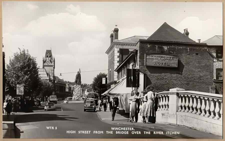 High Street Road Uk 16742 Vintage A4 Photo Print