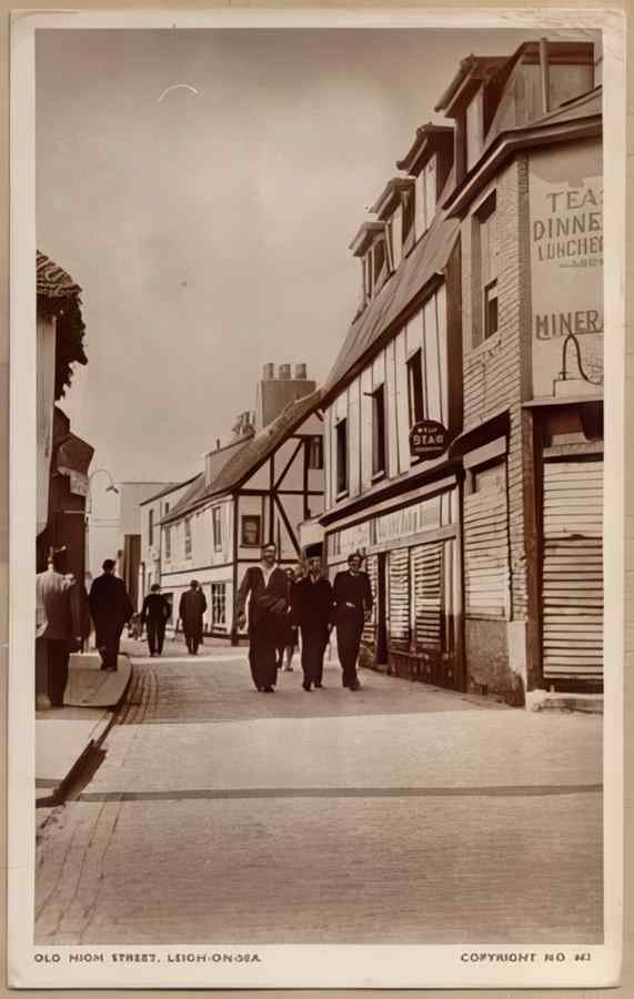 High Street Road Uk Ees16115 Vintage A4 Photo Print