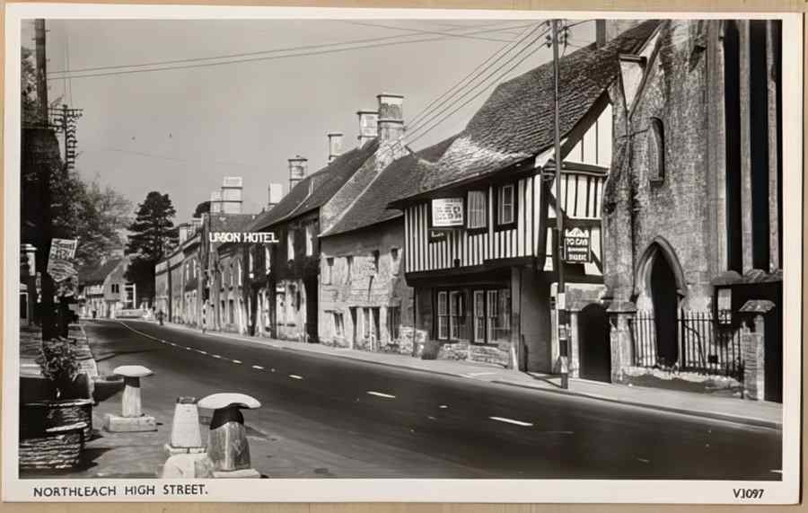 High Street Road Uk Egl18595 Vintage A4 Photo Print