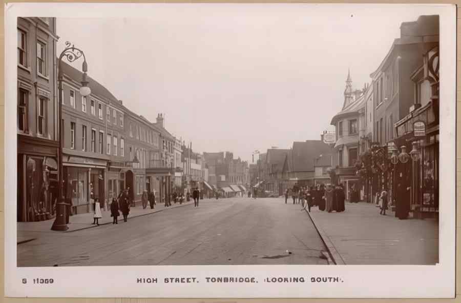 High Street Road Uk Eke12560 Vintage A4 Photo Print