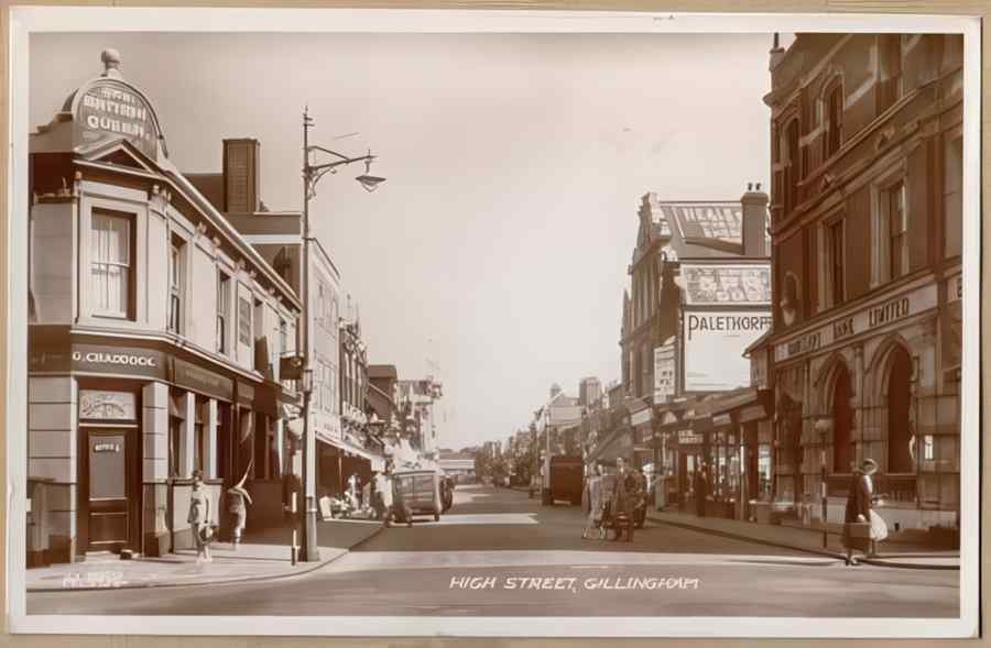 High Street Road Uk Eke12601 Vintage A4 Photo Print