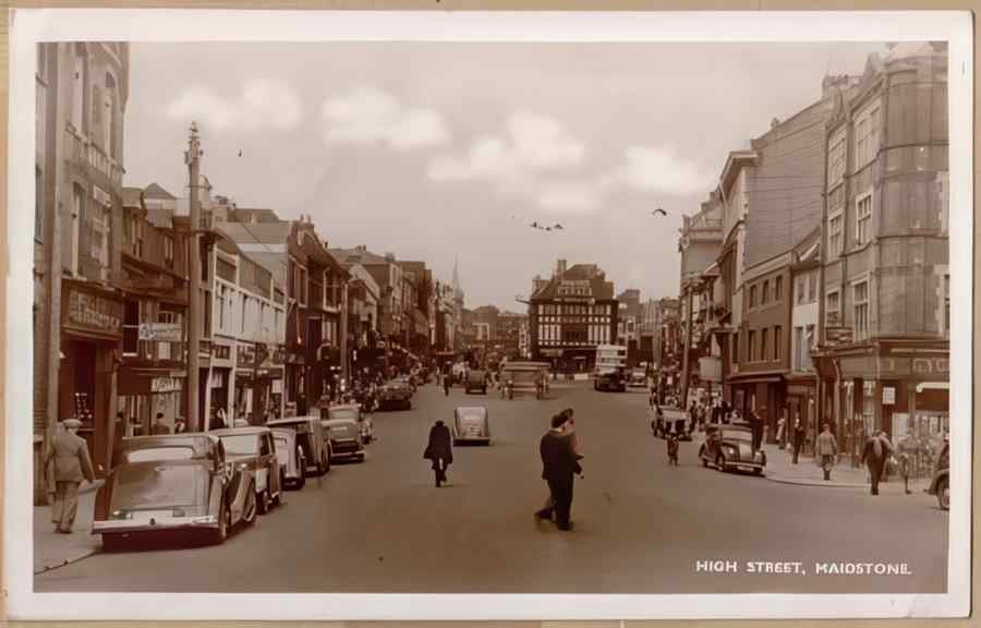 High Street Road Uk Eke15340 Vintage A4 Photo Print