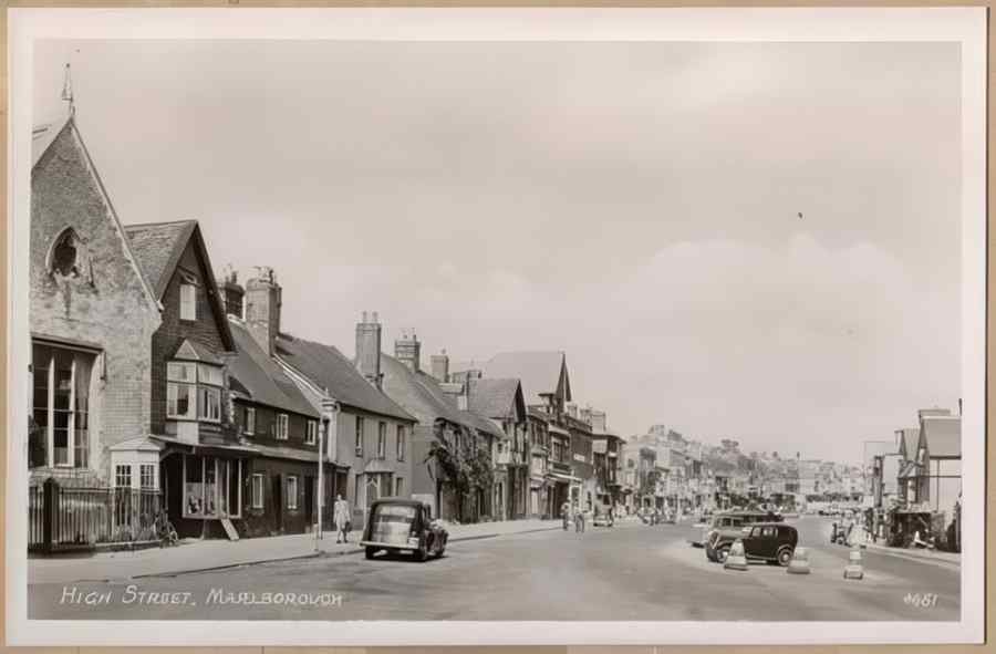 High Street Road Uk Ewi15051 Vintage A4 Photo Print