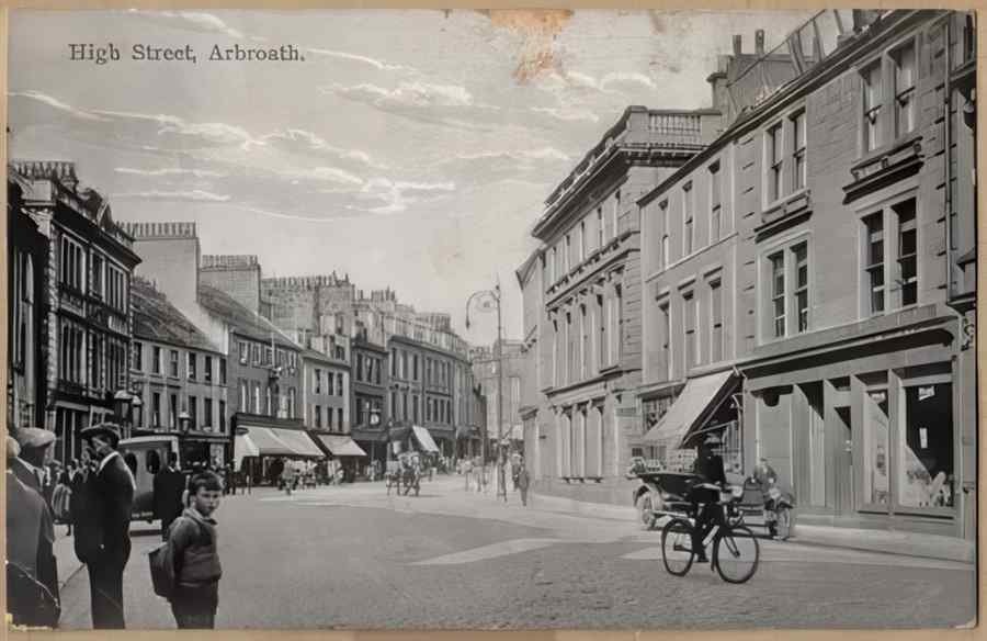 High Street Road Uk Sce15471 Vintage A4 Photo Print