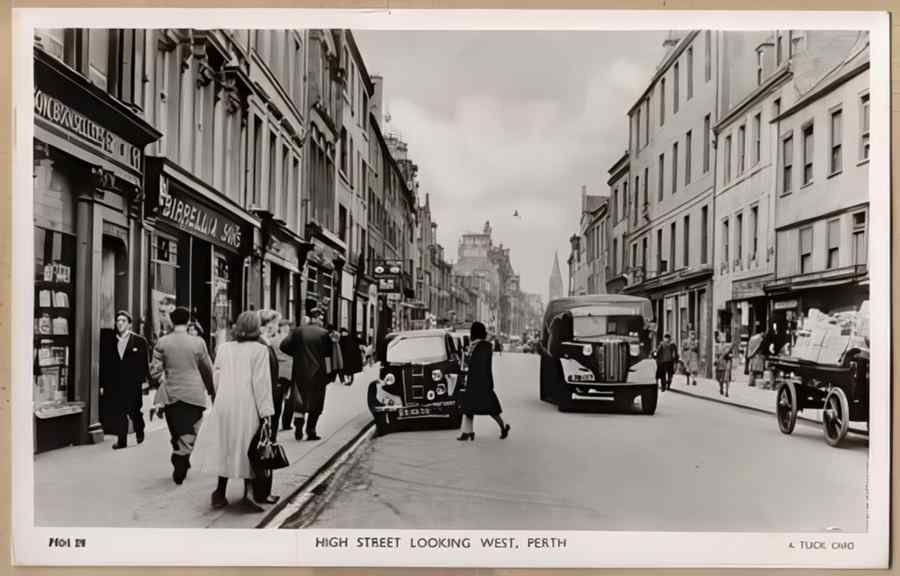 High Street Road Uk Sce15792 Vintage A4 Photo Print