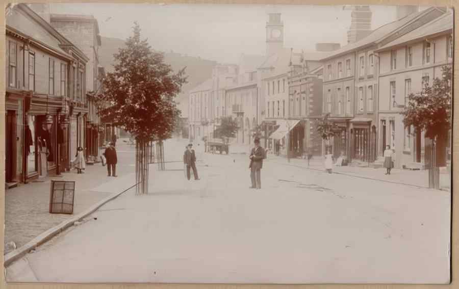High Street Road Uk Wal11572 Vintage A4 Photo Print