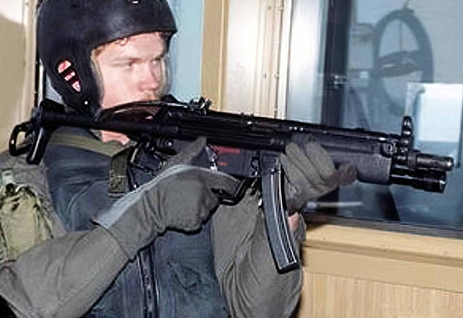 Hkmp5n A4 Photo Print