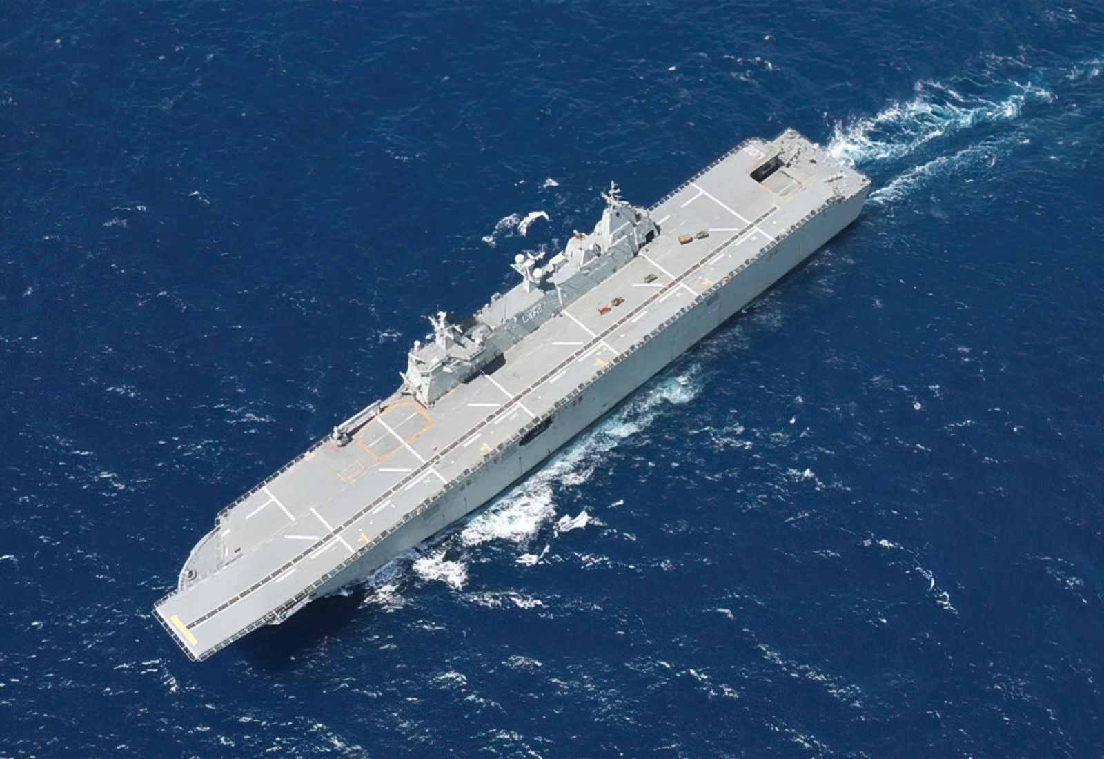 Hmas Canberra L02 Helicopter Carrier 2 A4 Photo Print
