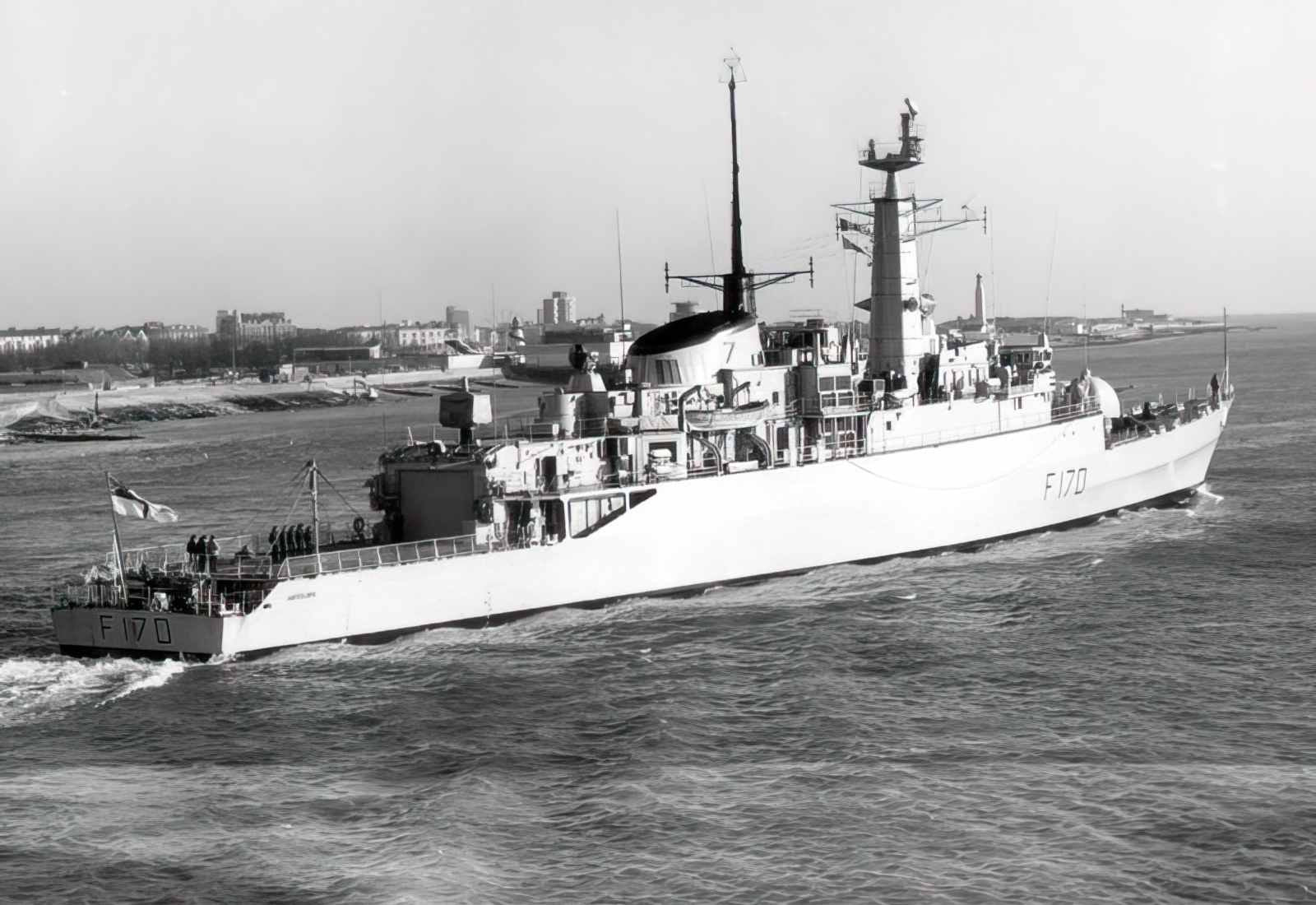 Hms Antelope F170 Frigate Warship British Royal Navy A4 Photo Print
