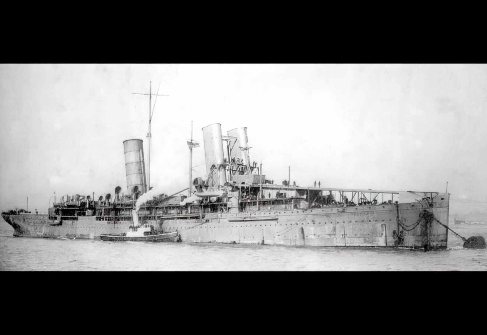 Hms Campania Aircraft Carrier A4 Photo Print