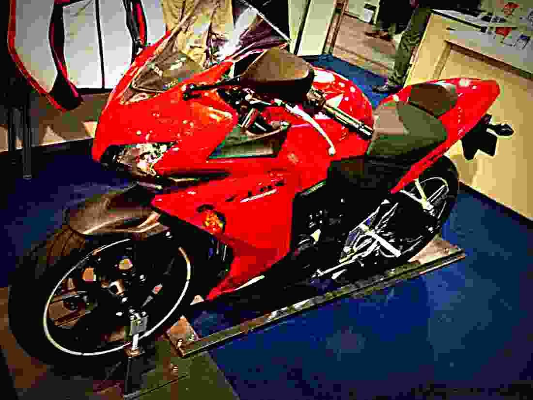 Honda 400X 400cc 6 motorbike A4 Photo Print