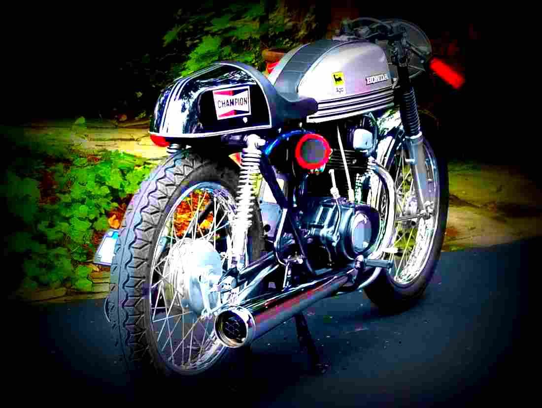 Honda CB 200 1975 4 motorbike A4 Photo Print