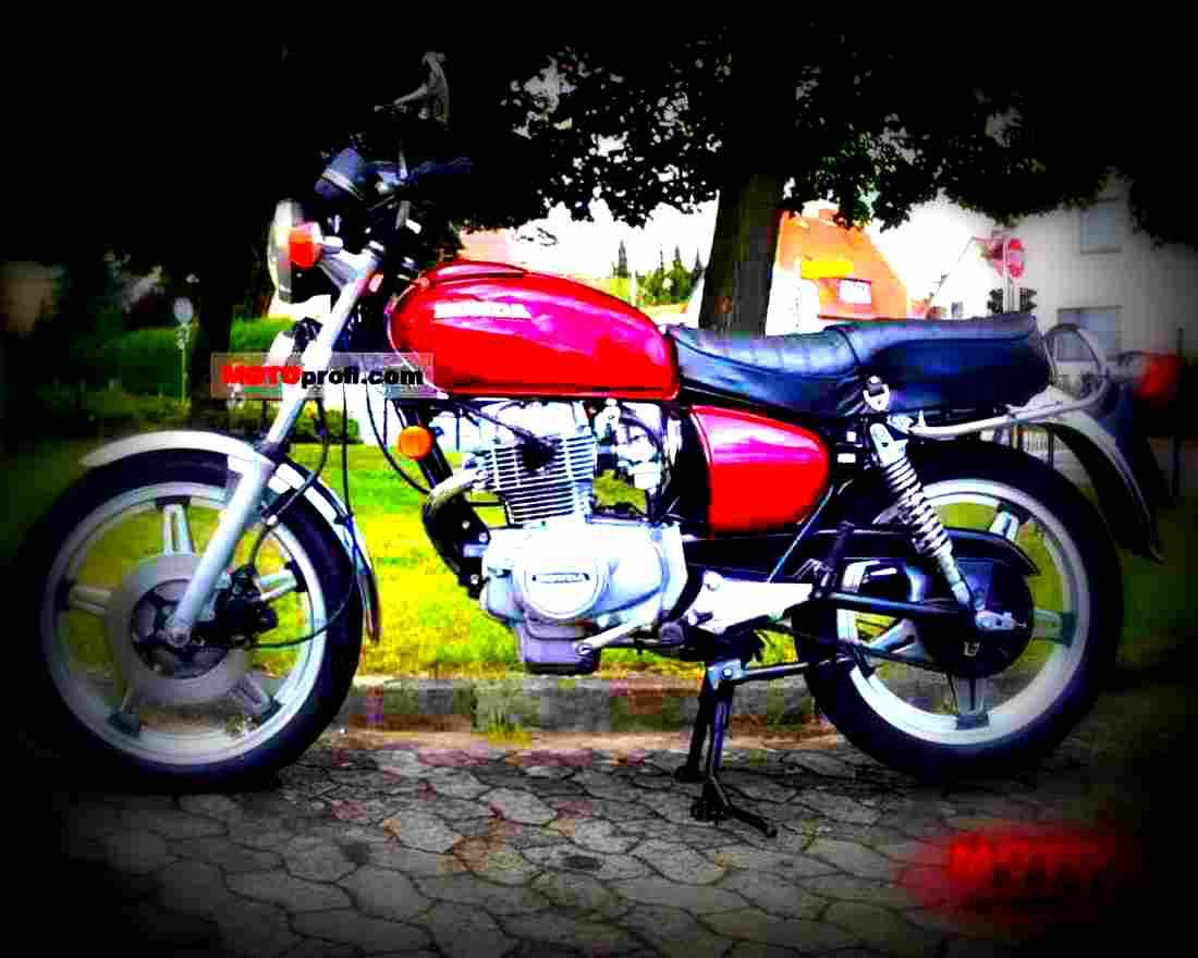 Honda CB 250 T 1978 1 motorbike A4 Photo Print