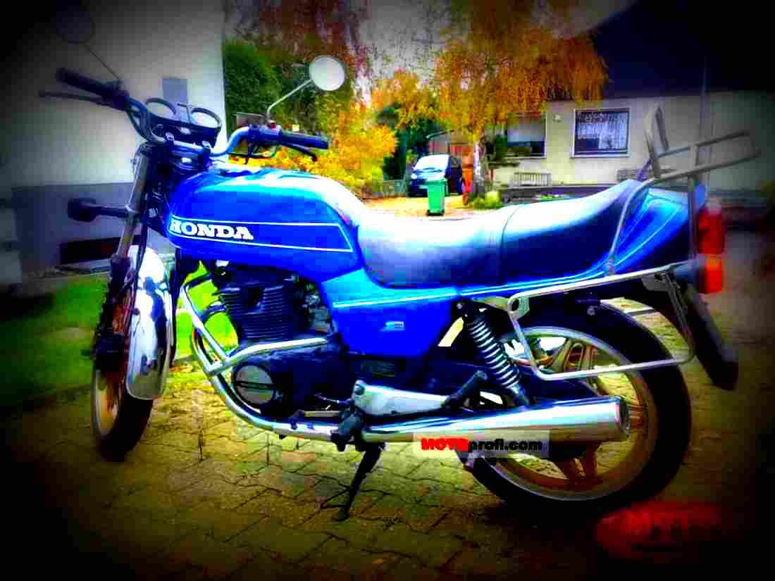Honda CB 400 N 1979 2 motorbike A4 Photo Print