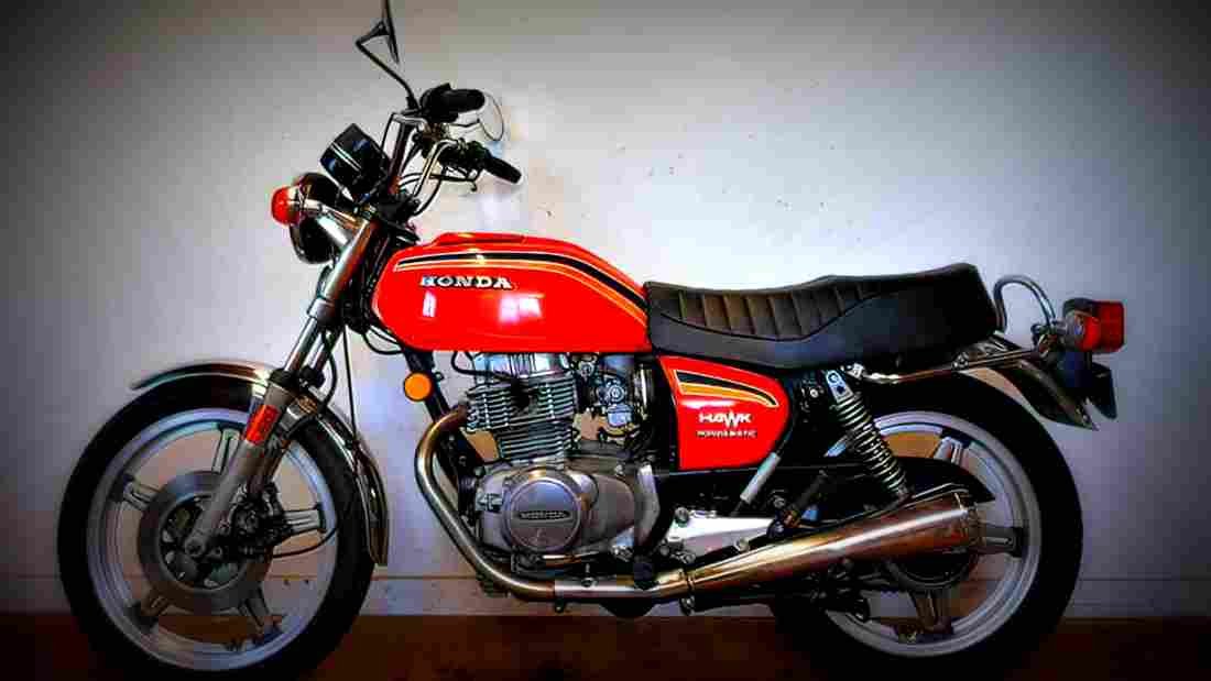 Honda CB400A 2017 3 motorbike A4 Photo Print