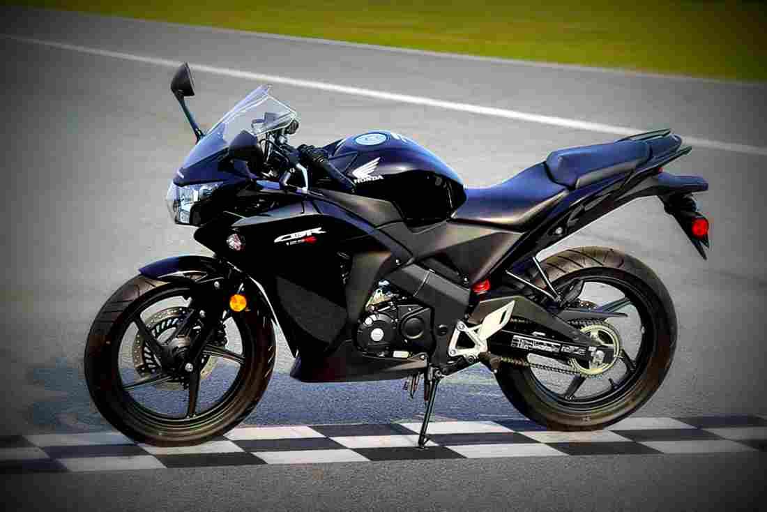 Honda CBR125 CBR125 4 motorbike A4 Photo Print