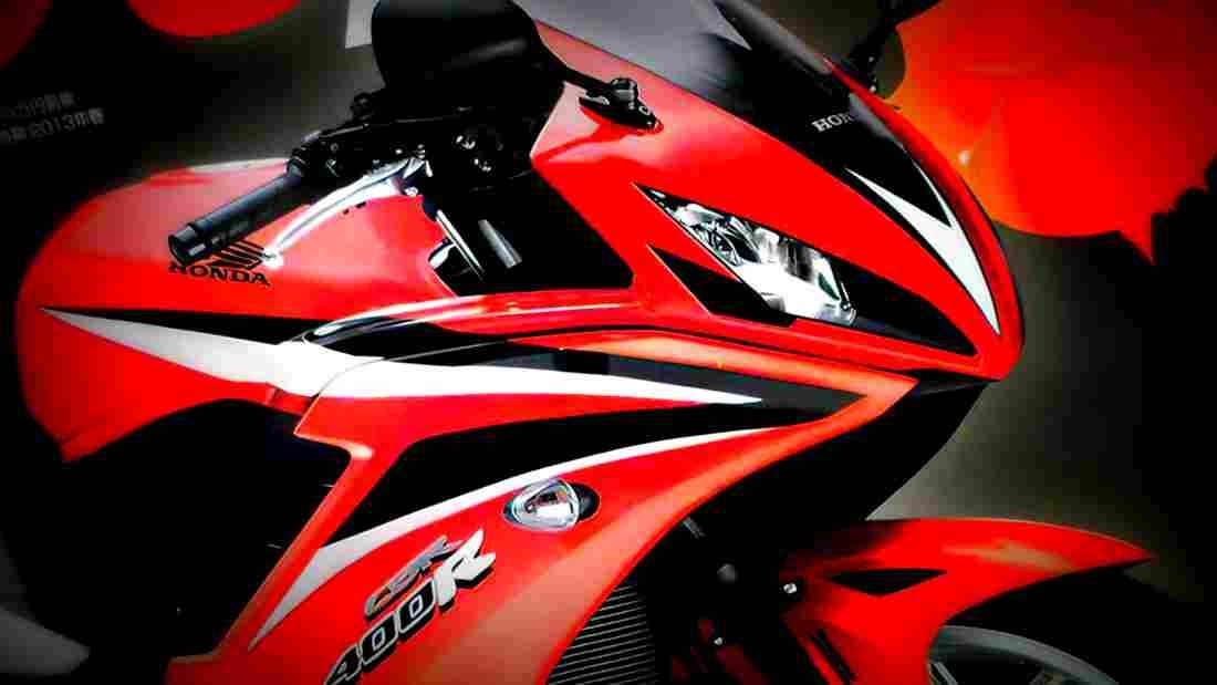 Honda CBR400R 2017 1 motorbike A4 Photo Print