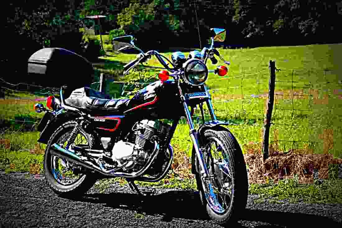 Honda CM 125 C 1982 6 motorbike A4 Photo Print
