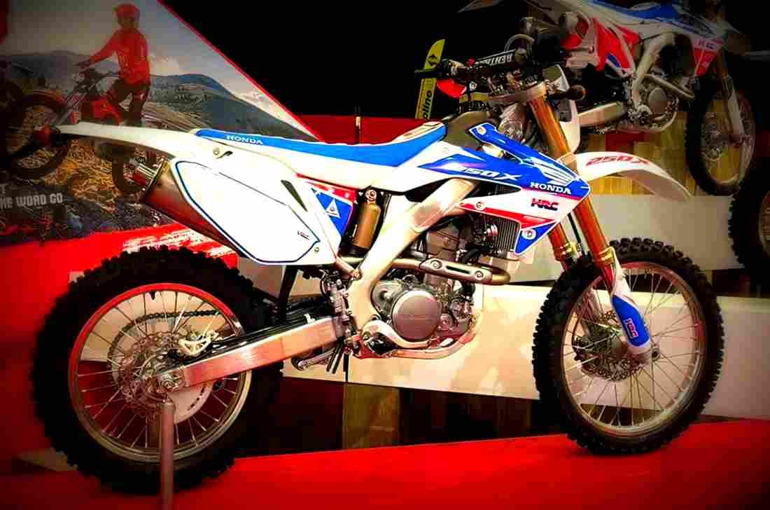 Honda CRF250XRL 2017 1 motorbike A4 Photo Print